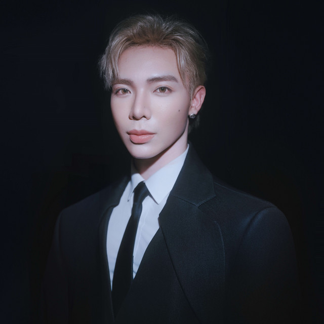 ERIK profile image