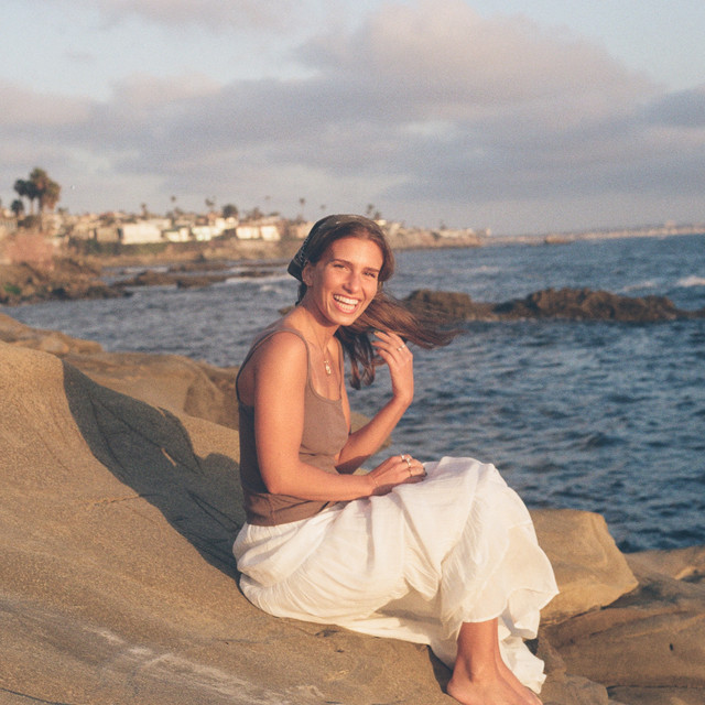 Haley Joelle profile image