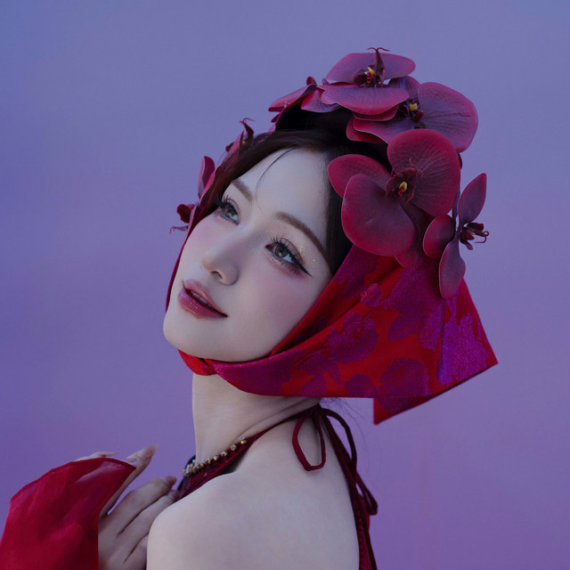 Hoà Minzy profile image