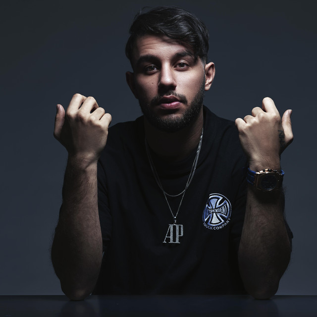 Nash profile image