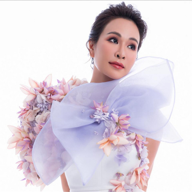 Uyên Linh profile image