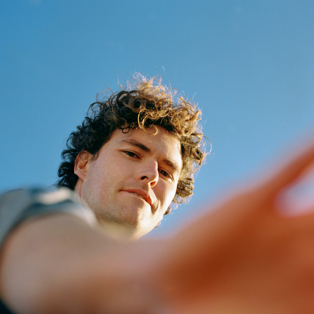 Vance Joy profile image