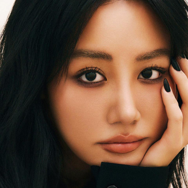 Văn Mai Hương profile image