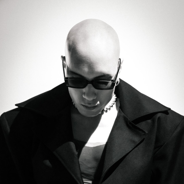 YELLOW黃宣 profile image